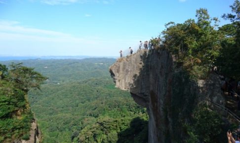 鋸山（のこぎりやま） 登山 地獄のぞき